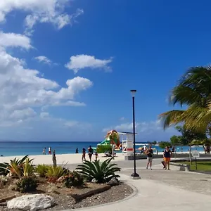 Apartment Mobay Vacation 1, Montego Bay